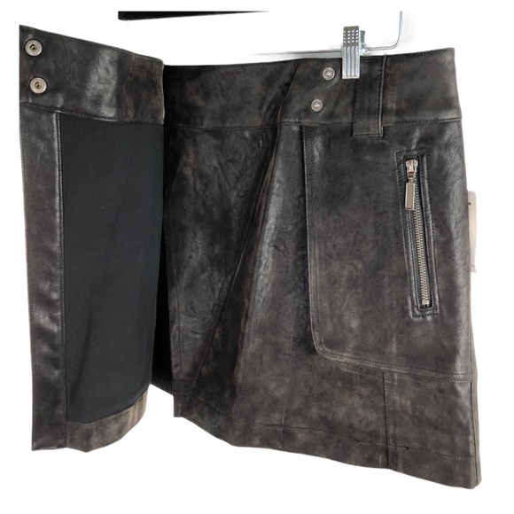 🆕 Free People Faux Leather Carson Utility Skirt - Picture 5 of 7